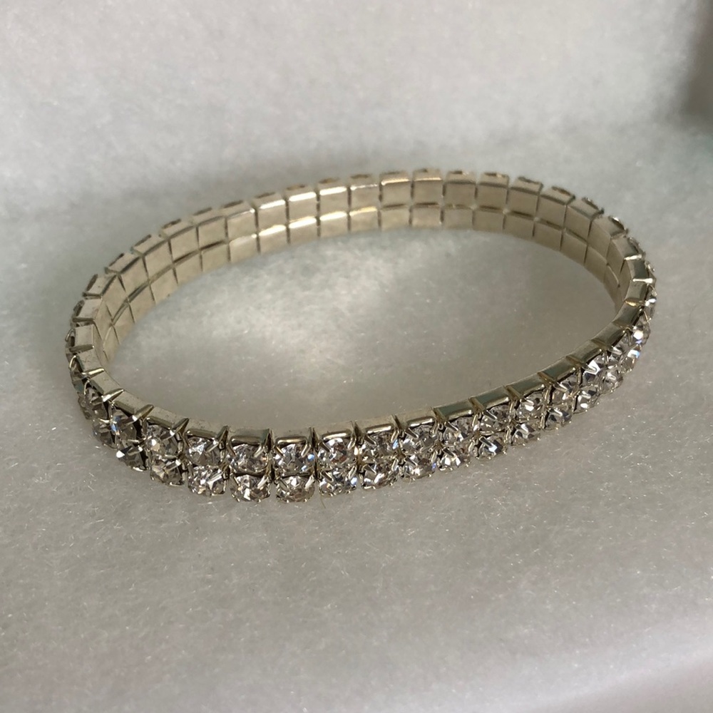 ⭐️ Bracelet